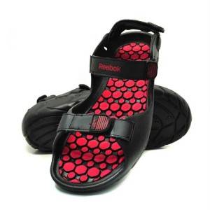 J07494-1999._reebok-xenia-floaters