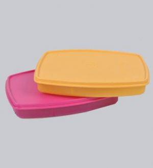 Tu_11838688._tupperware-classic-slim-lunch-yellow-or-magenta